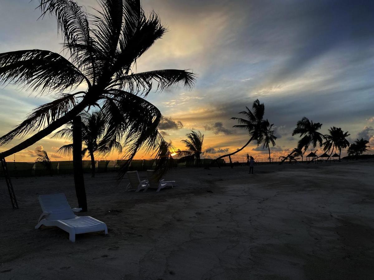 Adroit Beach Inn Guraidhoo  Ngoại thất bức ảnh